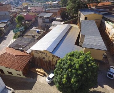 Vista aérea da empresa